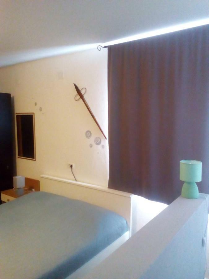 Ella Apartment Pula Ngoại thất bức ảnh